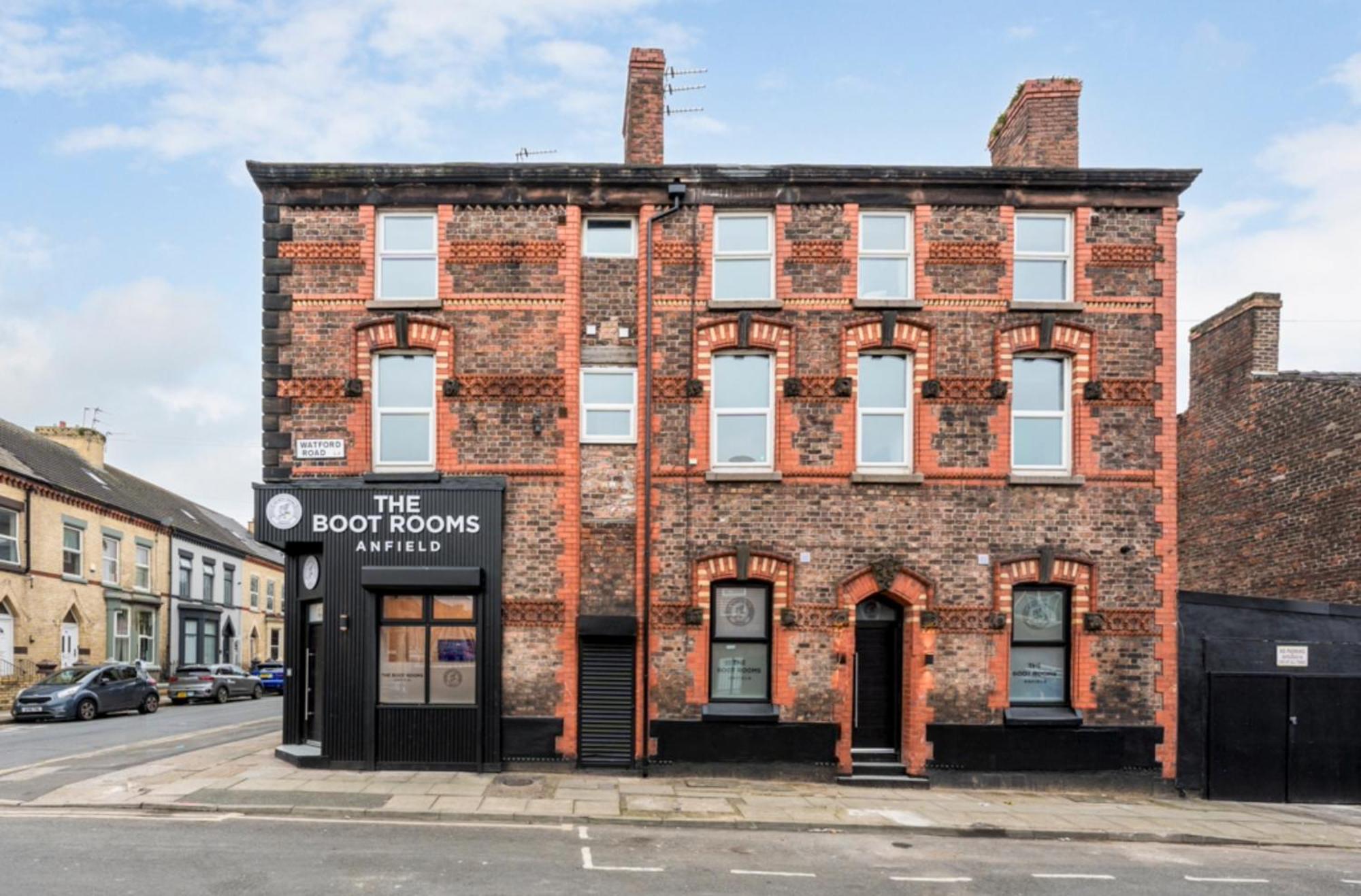 The Boot Rooms Anfield Liverpool Exterior foto